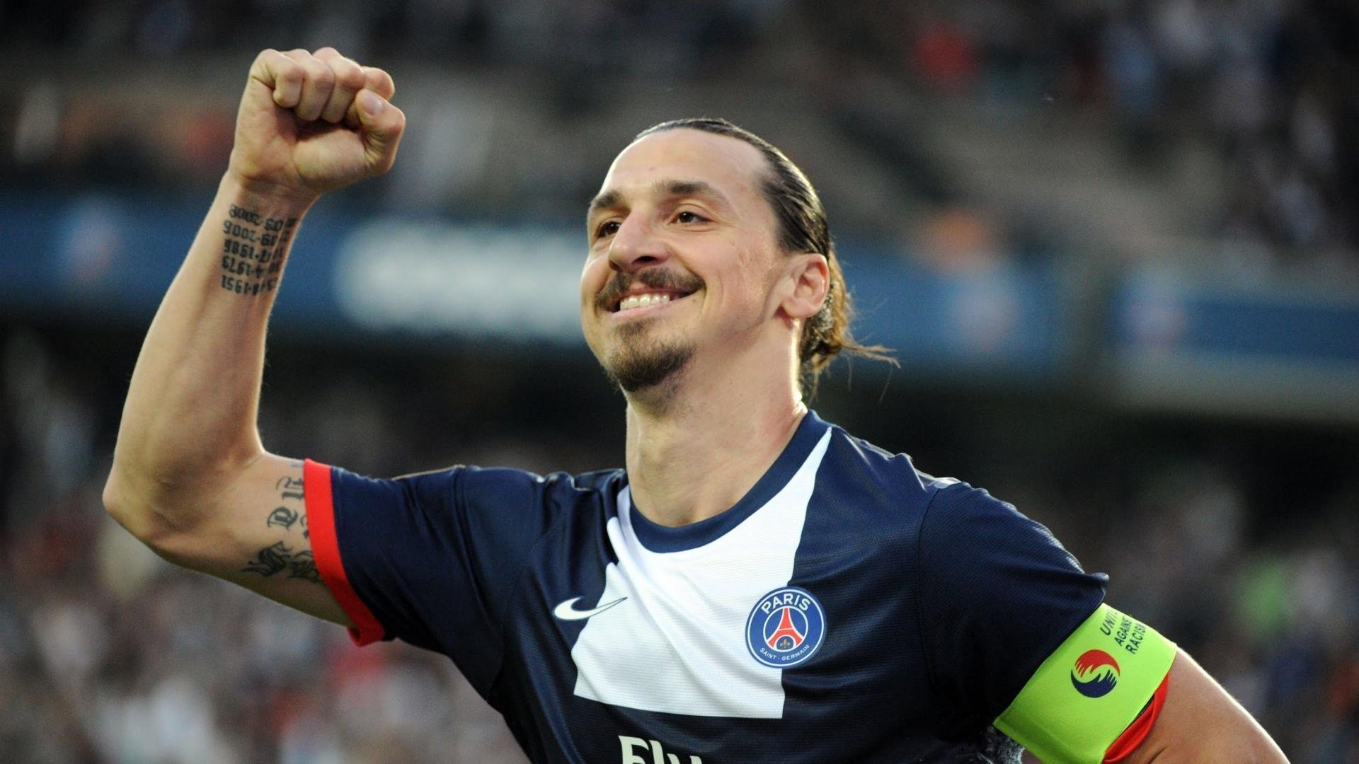 《堡垒之夜》“未来光影”创意盛典，玩家作品震撼全场！