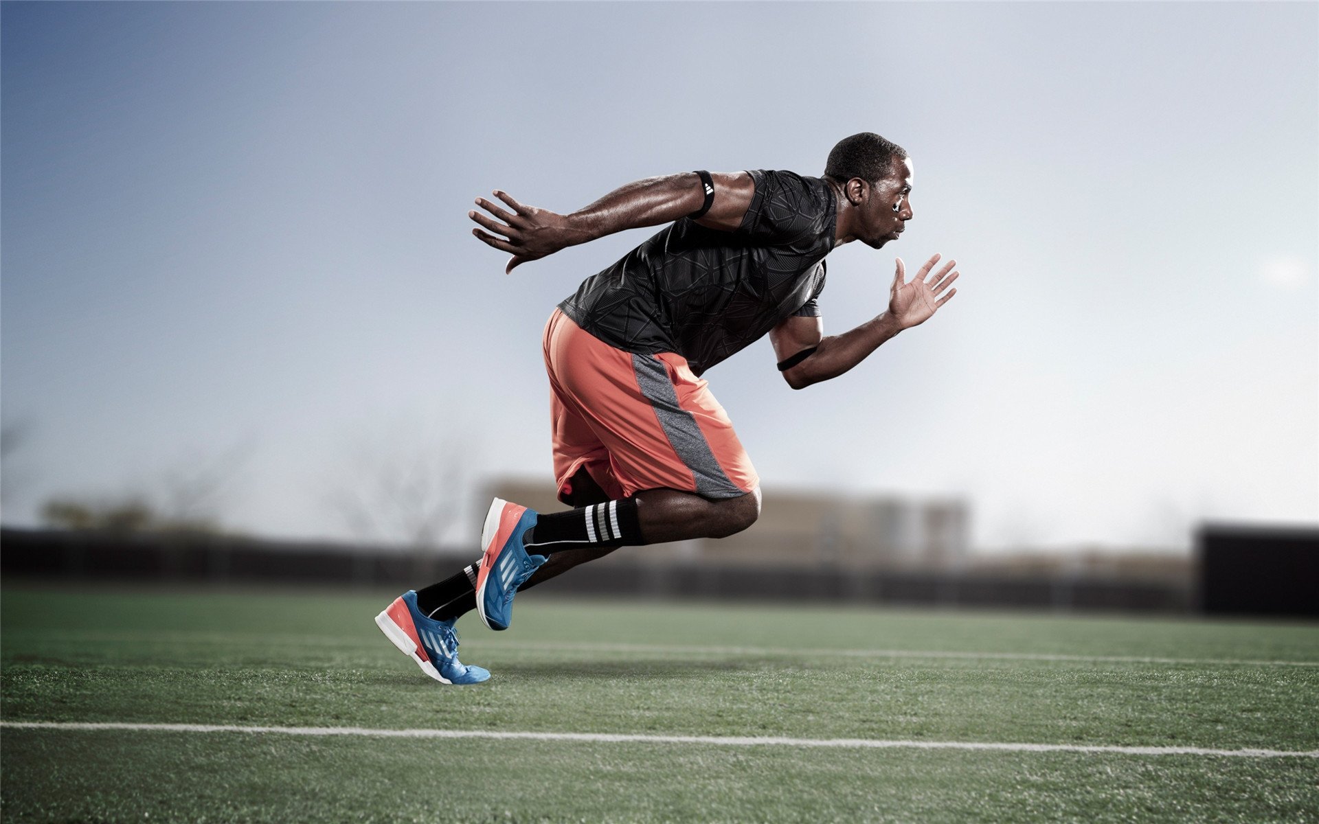 多巴哥特色沙滩运动产业快速发展，多巴哥狂欢节视频